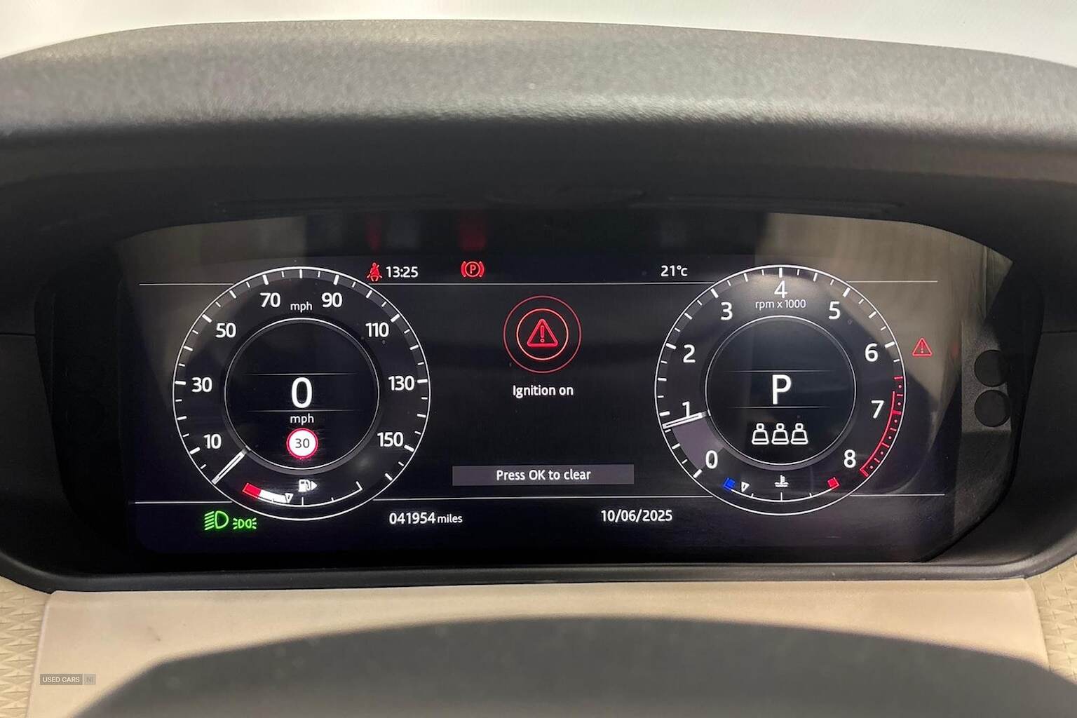 May 2019 Land Rover Range Rover Velar 2.0 P250 Se 5Dr Auto