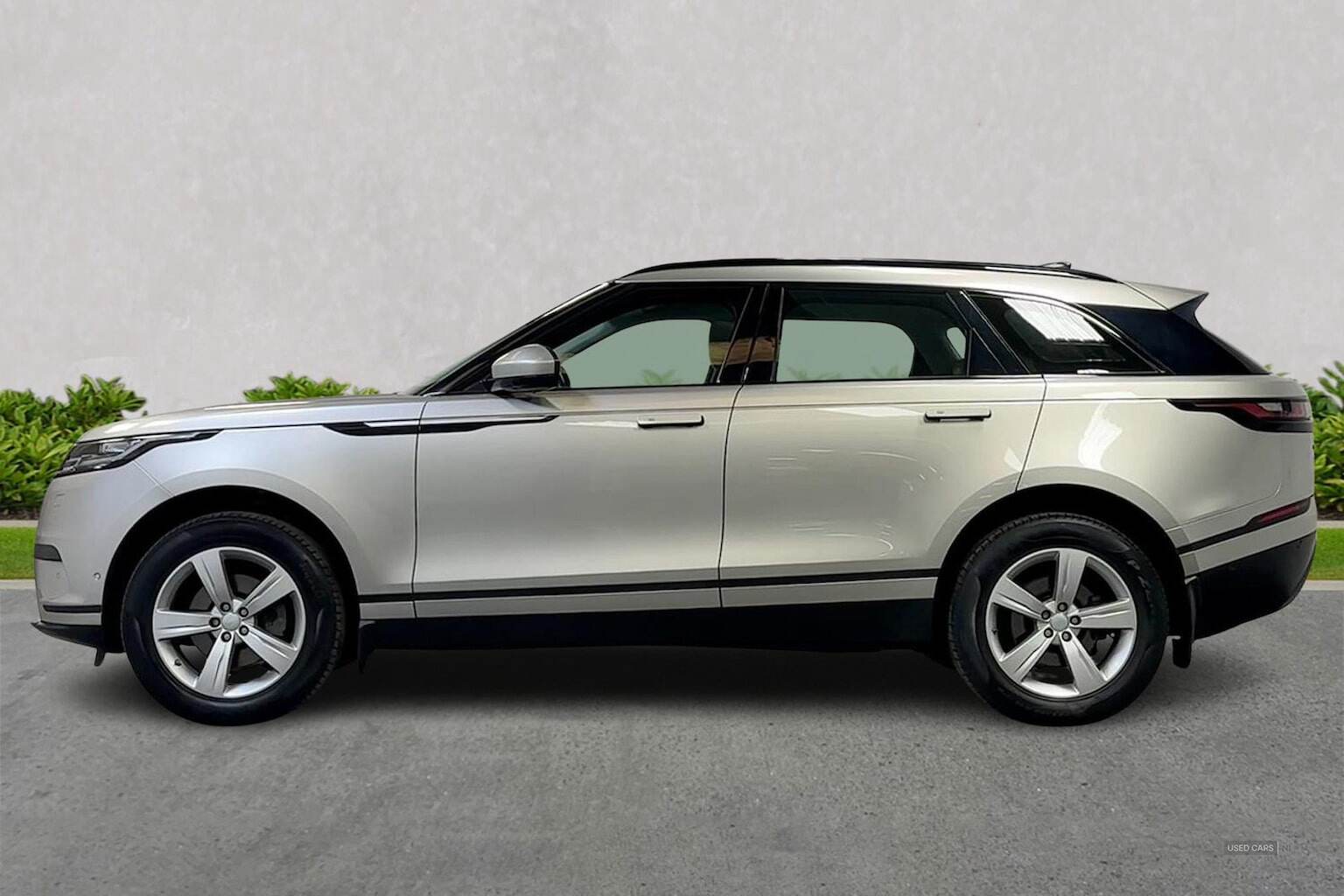 May 2019 Land Rover Range Rover Velar 2.0 P250 Se 5Dr Auto