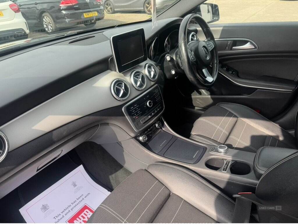 Oct 2015 Mercedes-Benz CLA CLA 220d [177] Sport 4dr Tip Auto