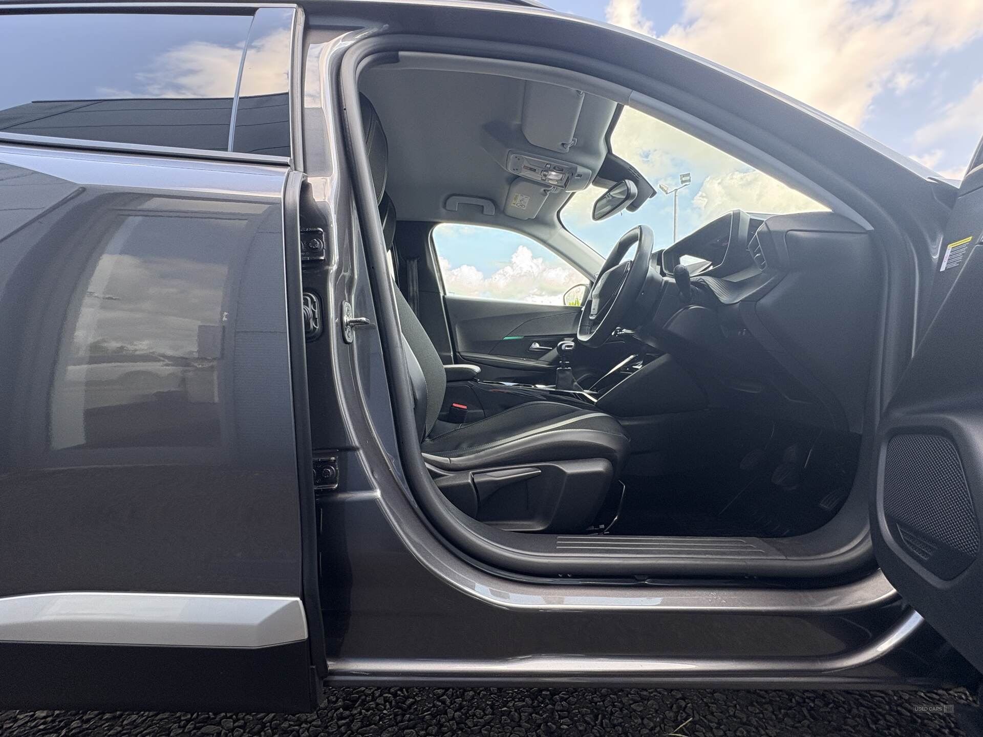 Jun 2022 Peugeot 2008 1.5 BlueHDi 110 Allure Premium 5dr