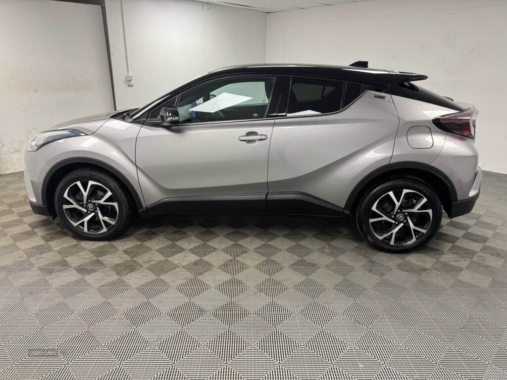 Jun 2017 Toyota C-HR 1.2T Dynamic 5dr