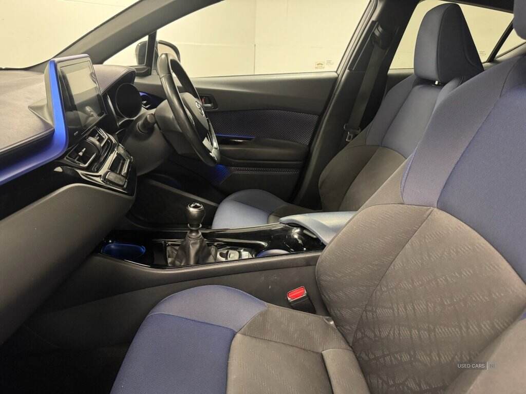 Jun 2017 Toyota C-HR 1.2T Dynamic 5dr
