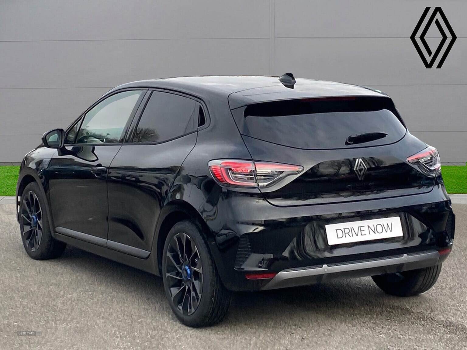 Jun 2025 Renault Clio 1.6 E-Tech Full Hybrid 145 Esprit Alpine 5Dr Auto