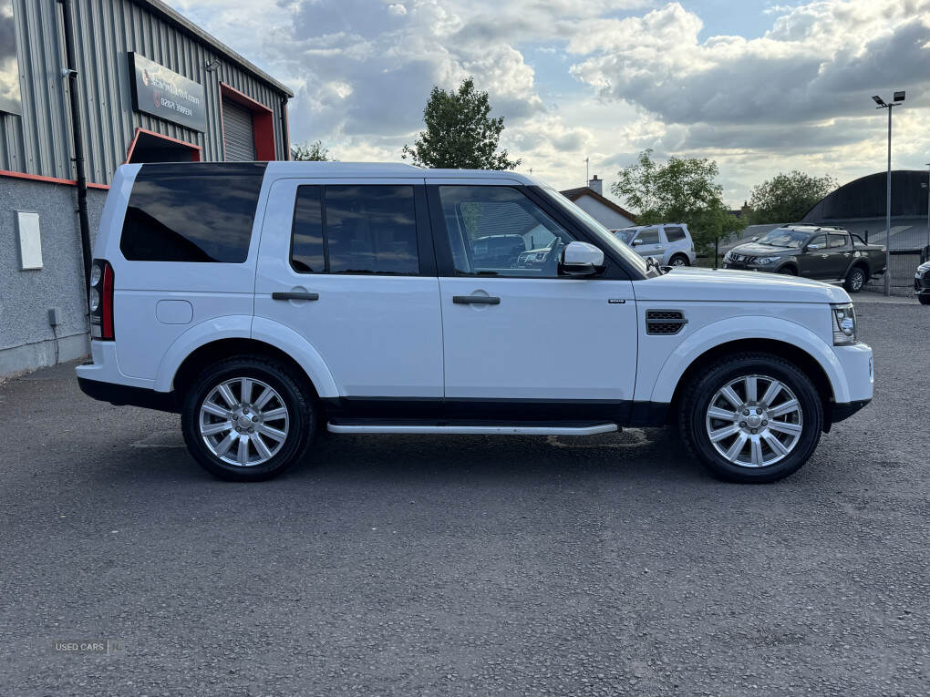 Jan 2015 Land Rover Discovery 3.0 SDV6 SE 5dr Auto