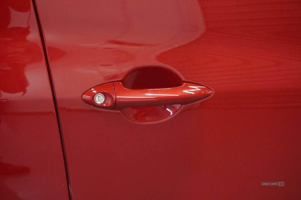 Feb 2019 Kia Venga 1.6 3 5dr Auto [6]