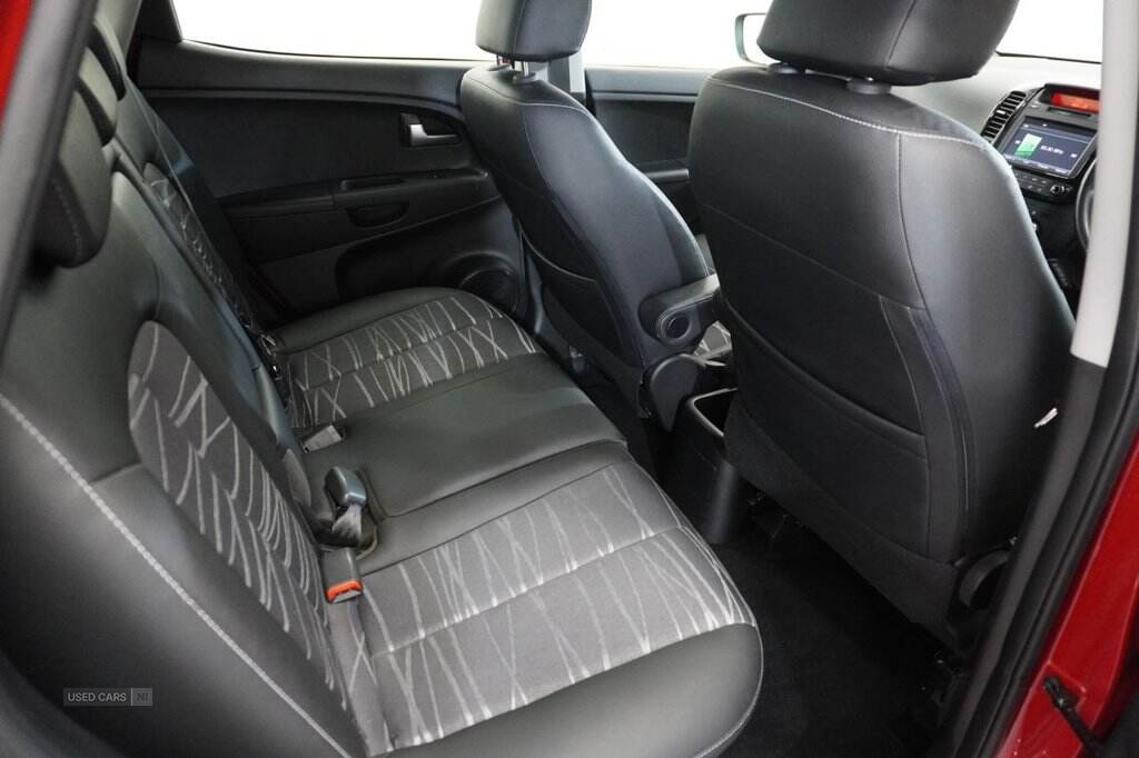 Feb 2019 Kia Venga 1.6 3 5dr Auto [6]