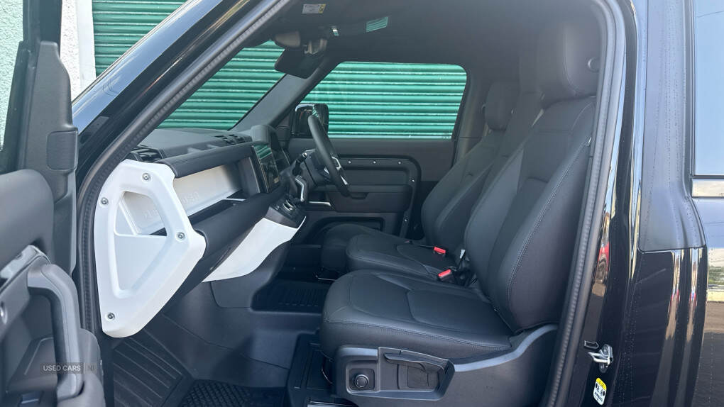 Jun 2025 Land Rover Defender 3.0 D250 Hard Top S Auto [3 Seat]