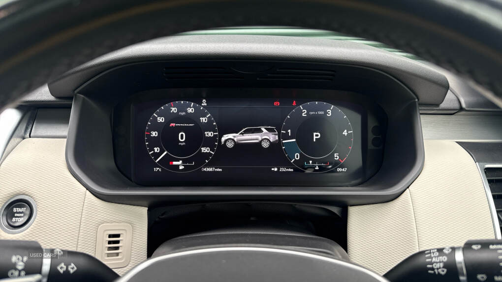 May 2021 Land Rover Discovery 3.0 D300 R-Dynamic SE 5dr Auto