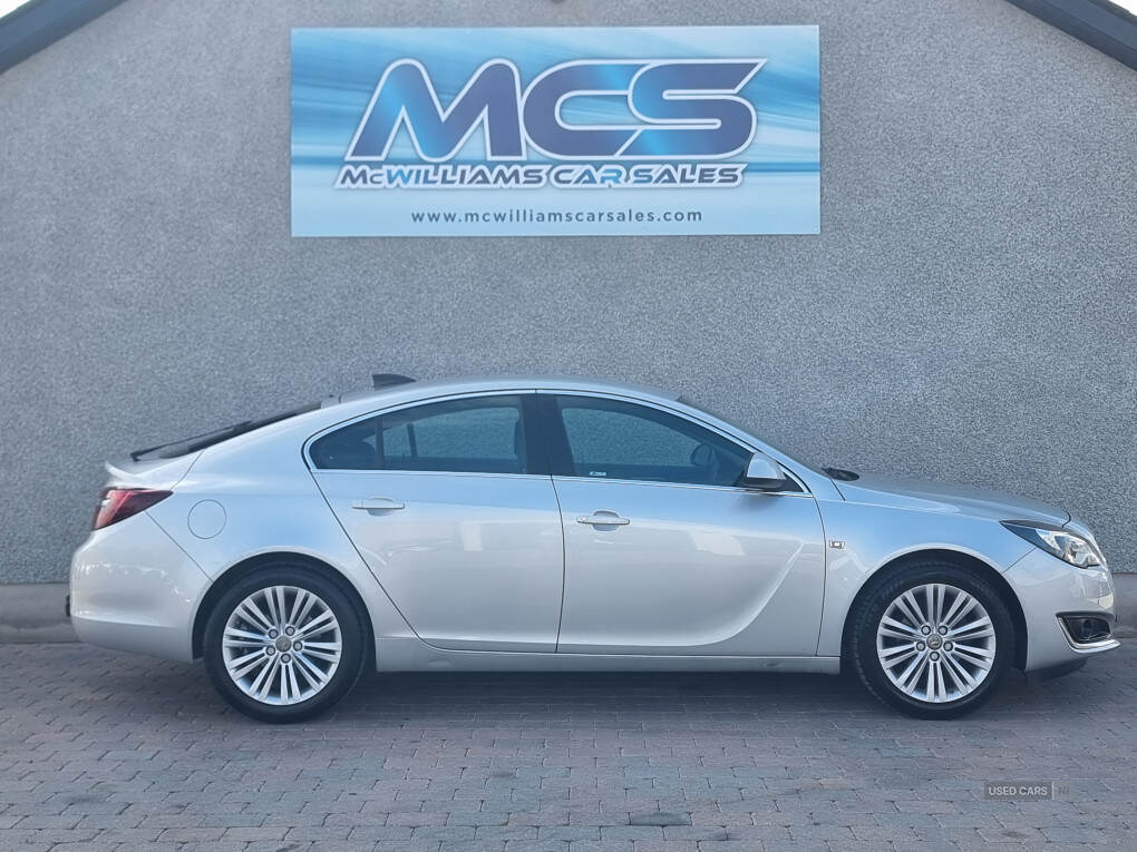 Sep 2015 Vauxhall Insignia 1.6 CDTi ecoFLEX Tech Line 5dr [Start Stop]