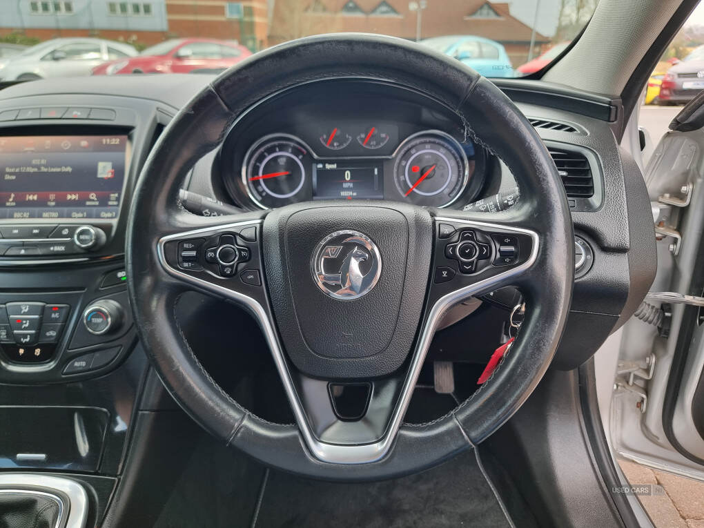 Sep 2015 Vauxhall Insignia 1.6 CDTi ecoFLEX Tech Line 5dr [Start Stop]