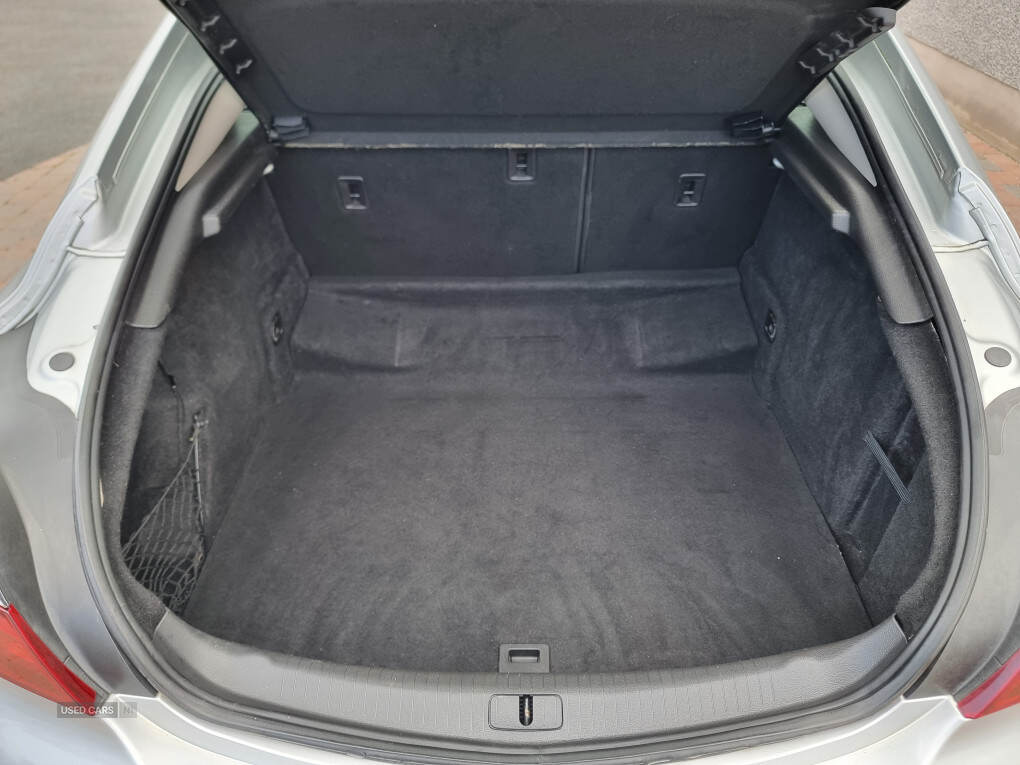 Sep 2015 Vauxhall Insignia 1.6 CDTi ecoFLEX Tech Line 5dr [Start Stop]