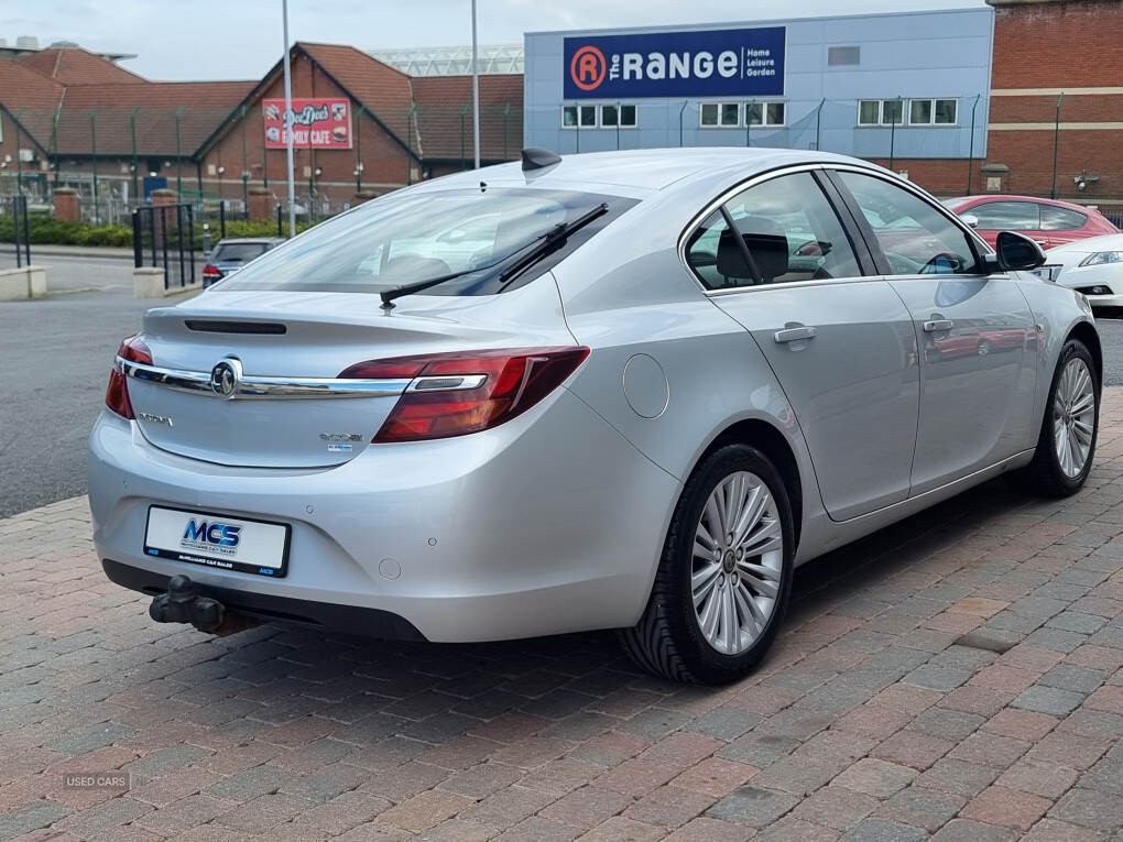 Sep 2015 Vauxhall Insignia 1.6 CDTi ecoFLEX Tech Line 5dr [Start Stop]