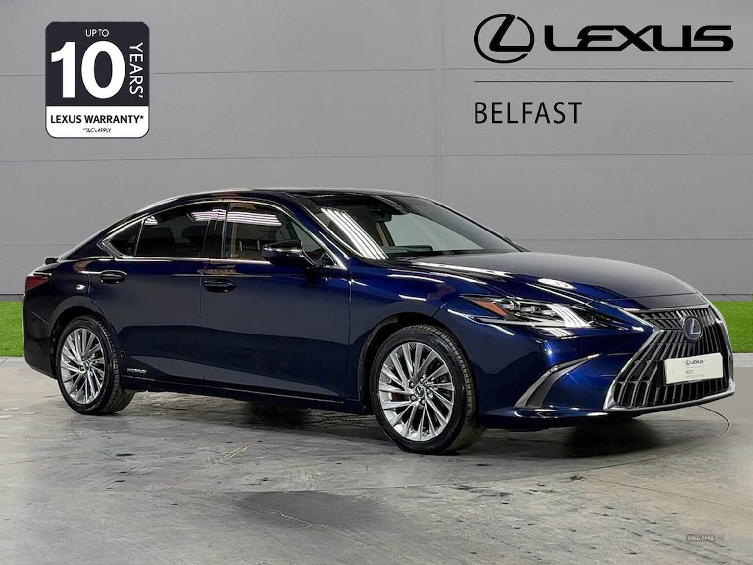 May 2022 Lexus ES 300H 2.5 Takumi 4Dr Cvt