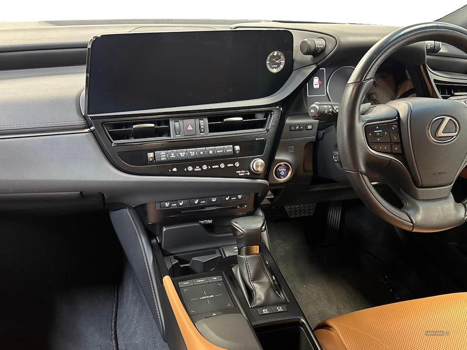 May 2022 Lexus ES 300H 2.5 Takumi 4Dr Cvt