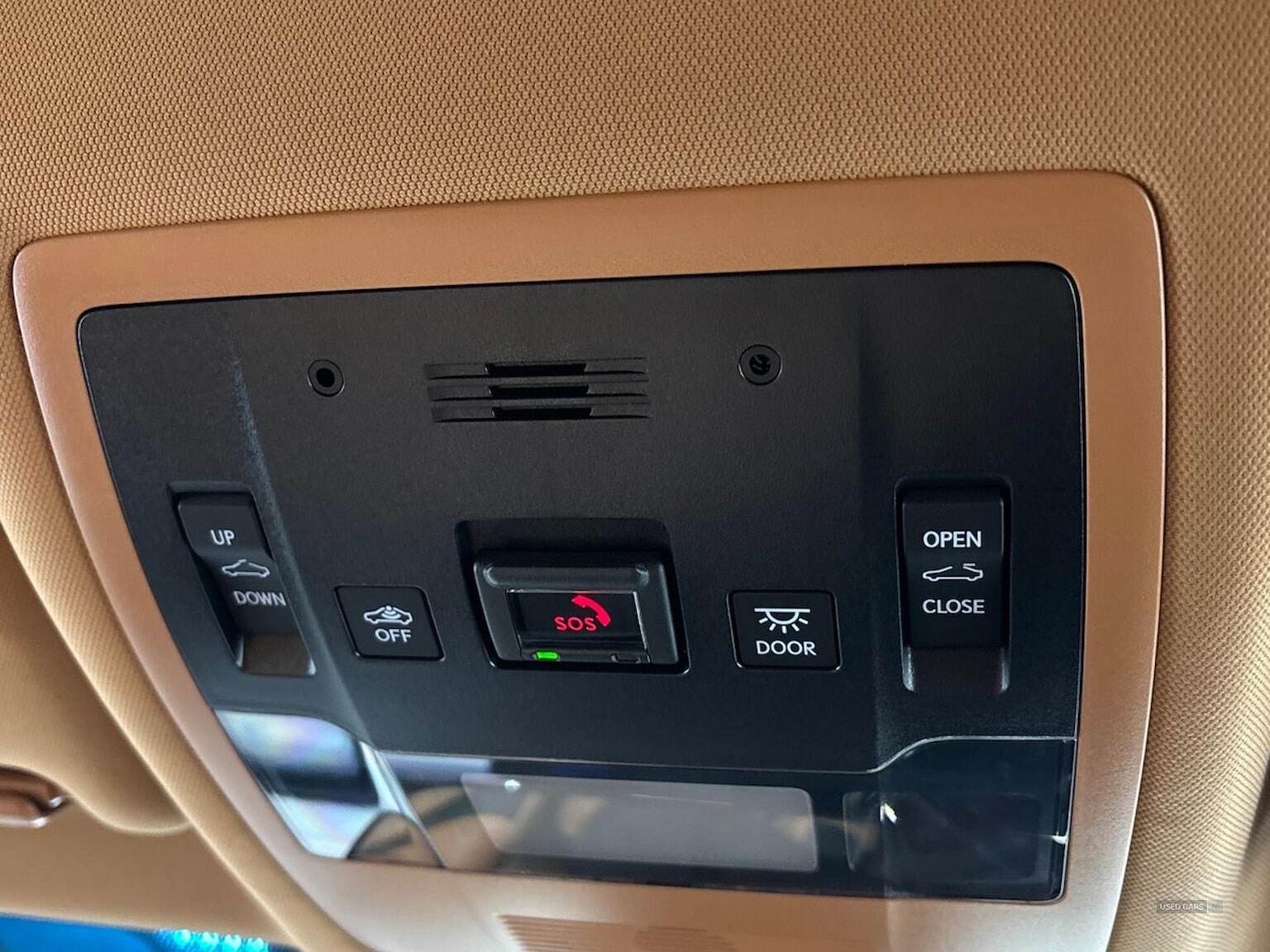 May 2022 Lexus ES 300H 2.5 Takumi 4Dr Cvt