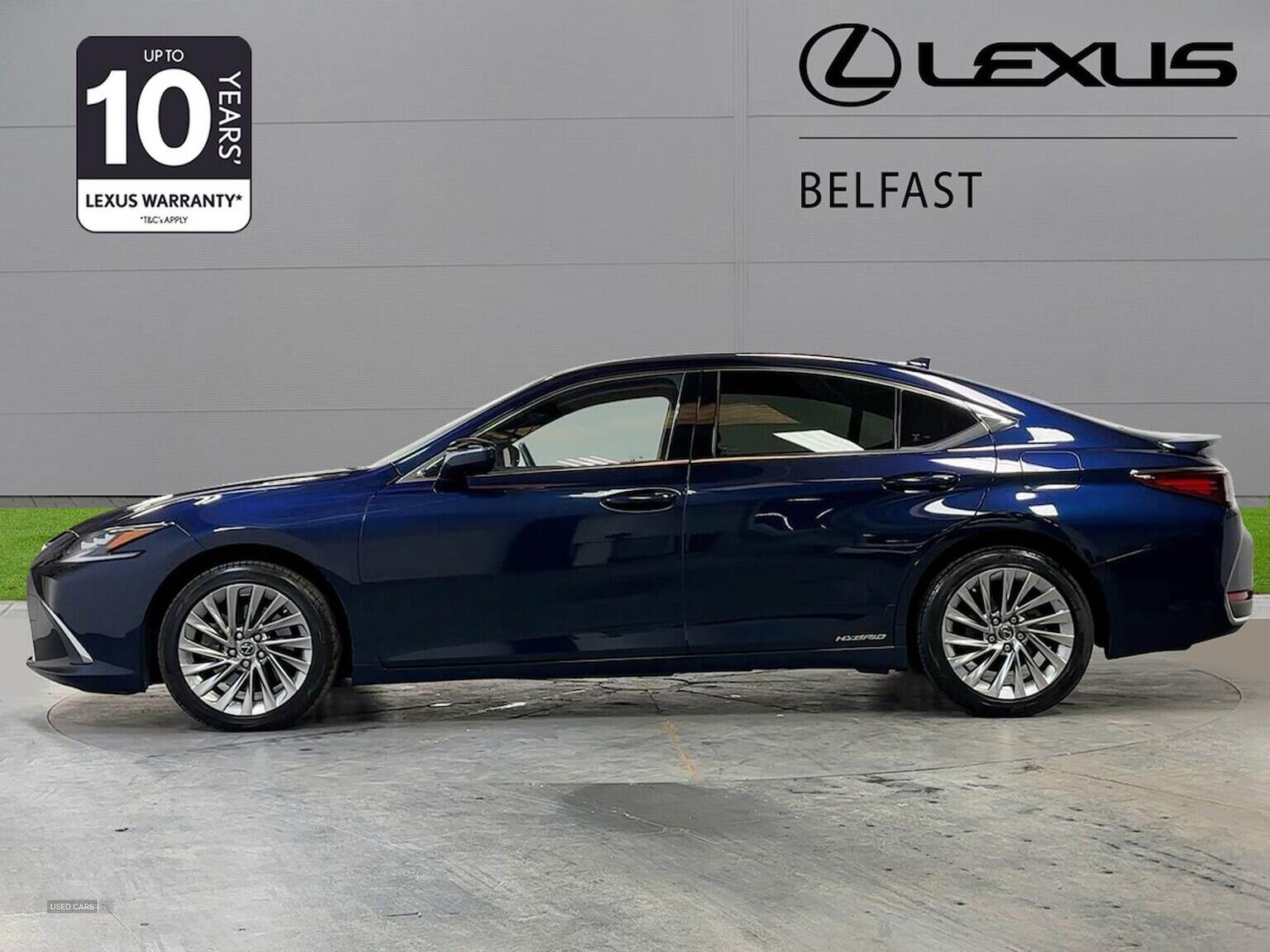May 2022 Lexus ES 300H 2.5 Takumi 4Dr Cvt