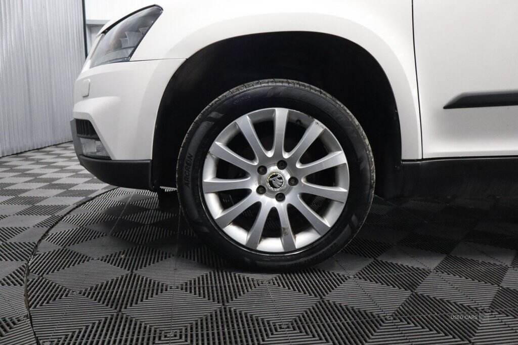Feb 2015 Skoda Yeti 2.0 TDI CR SE 5dr