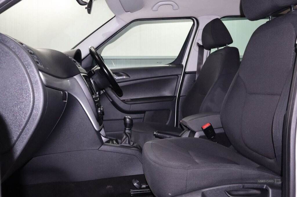 Feb 2015 Skoda Yeti 2.0 TDI CR SE 5dr
