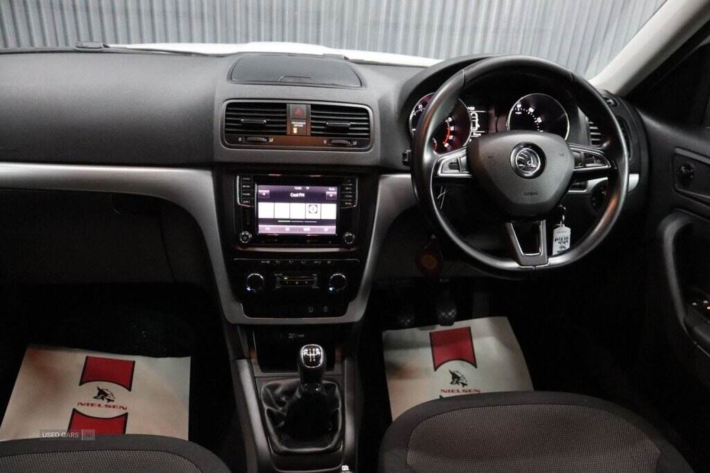 Feb 2015 Skoda Yeti 2.0 TDI CR SE 5dr