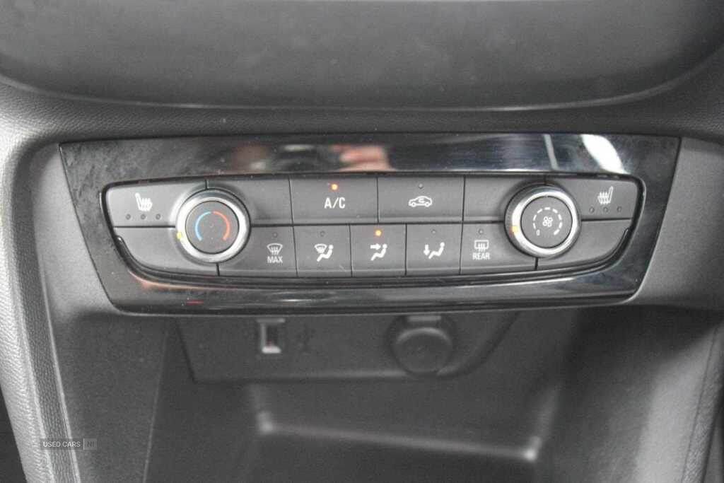 Jul 2020 Vauxhall Corsa 1.2 SE Premium 5dr