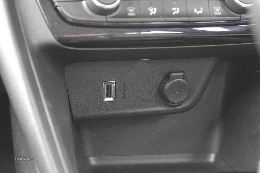 Jul 2020 Vauxhall Corsa 1.2 SE Premium 5dr