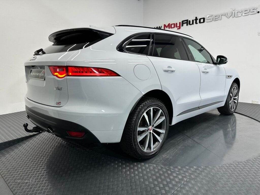 Mar 2018 Jaguar F-Pace 2.0d [240] R-Sport 5dr Auto AWD