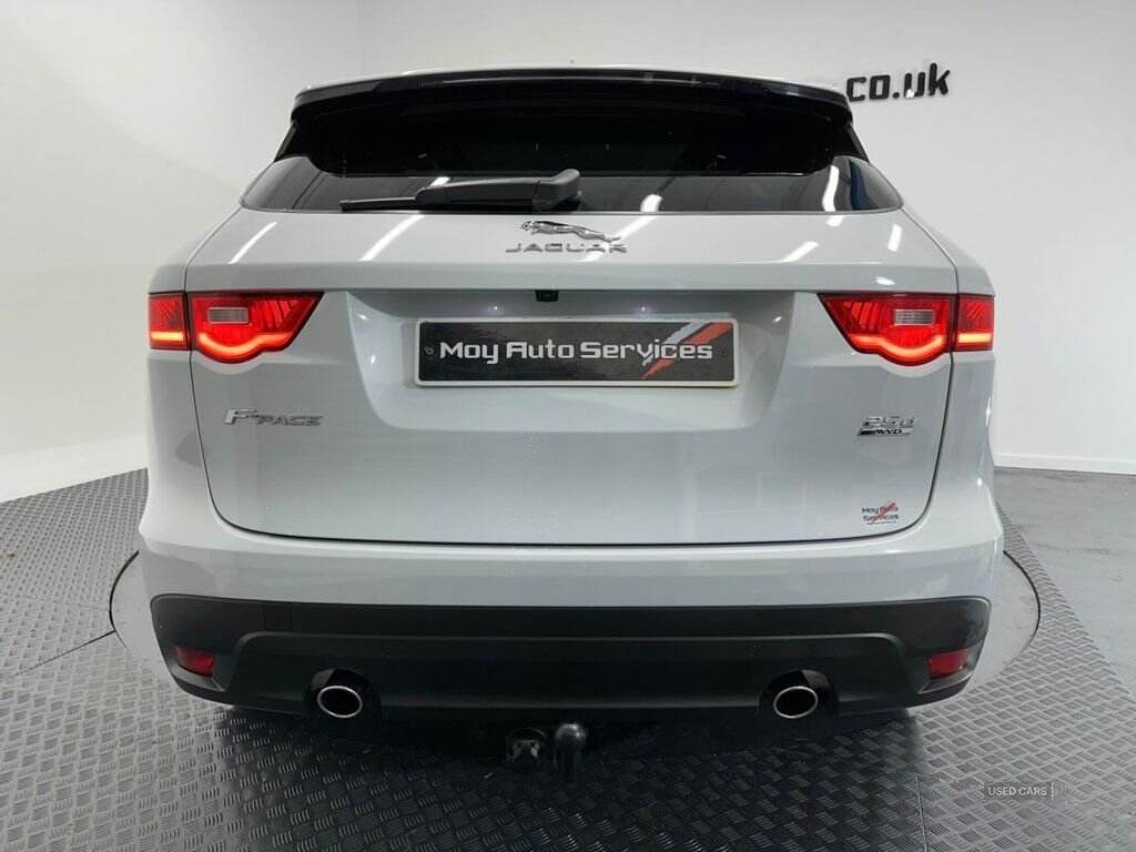 Mar 2018 Jaguar F-Pace 2.0d [240] R-Sport 5dr Auto AWD