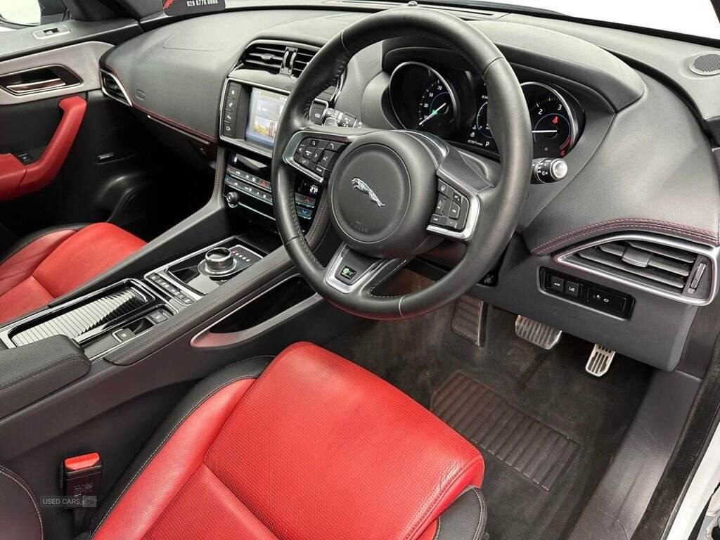 Mar 2018 Jaguar F-Pace 2.0d [240] R-Sport 5dr Auto AWD