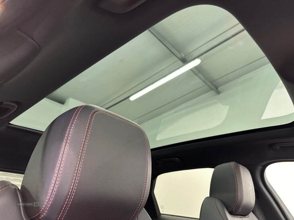 Mar 2018 Jaguar F-Pace 2.0d [240] R-Sport 5dr Auto AWD