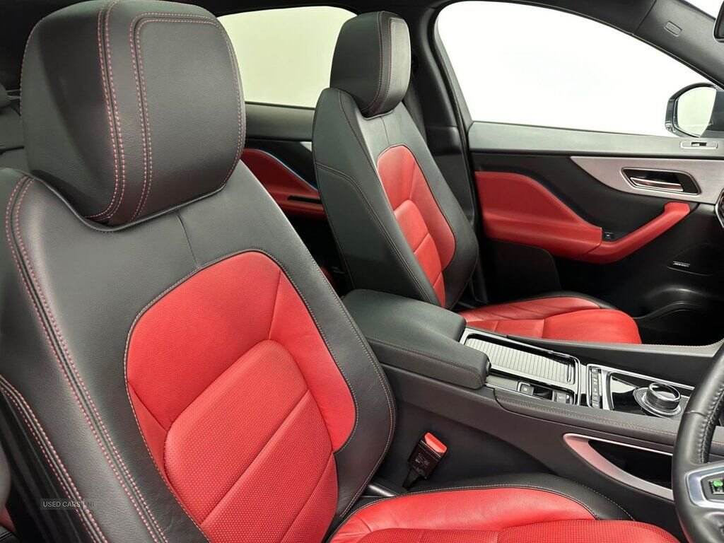 Mar 2018 Jaguar F-Pace 2.0d [240] R-Sport 5dr Auto AWD