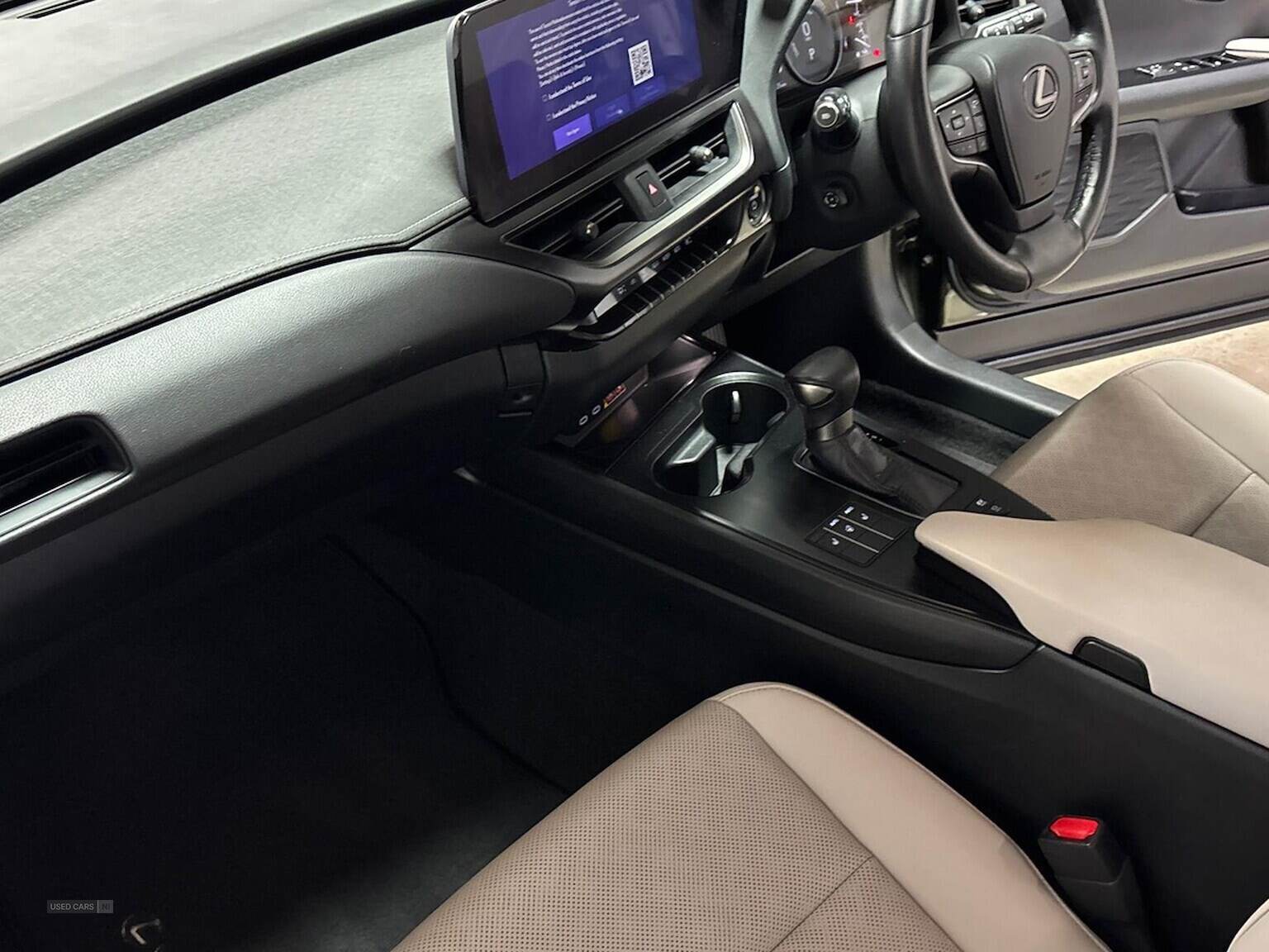 Oct 2023 Lexus UX 250H 2.0 5Dr Cvt [Premium Plus]