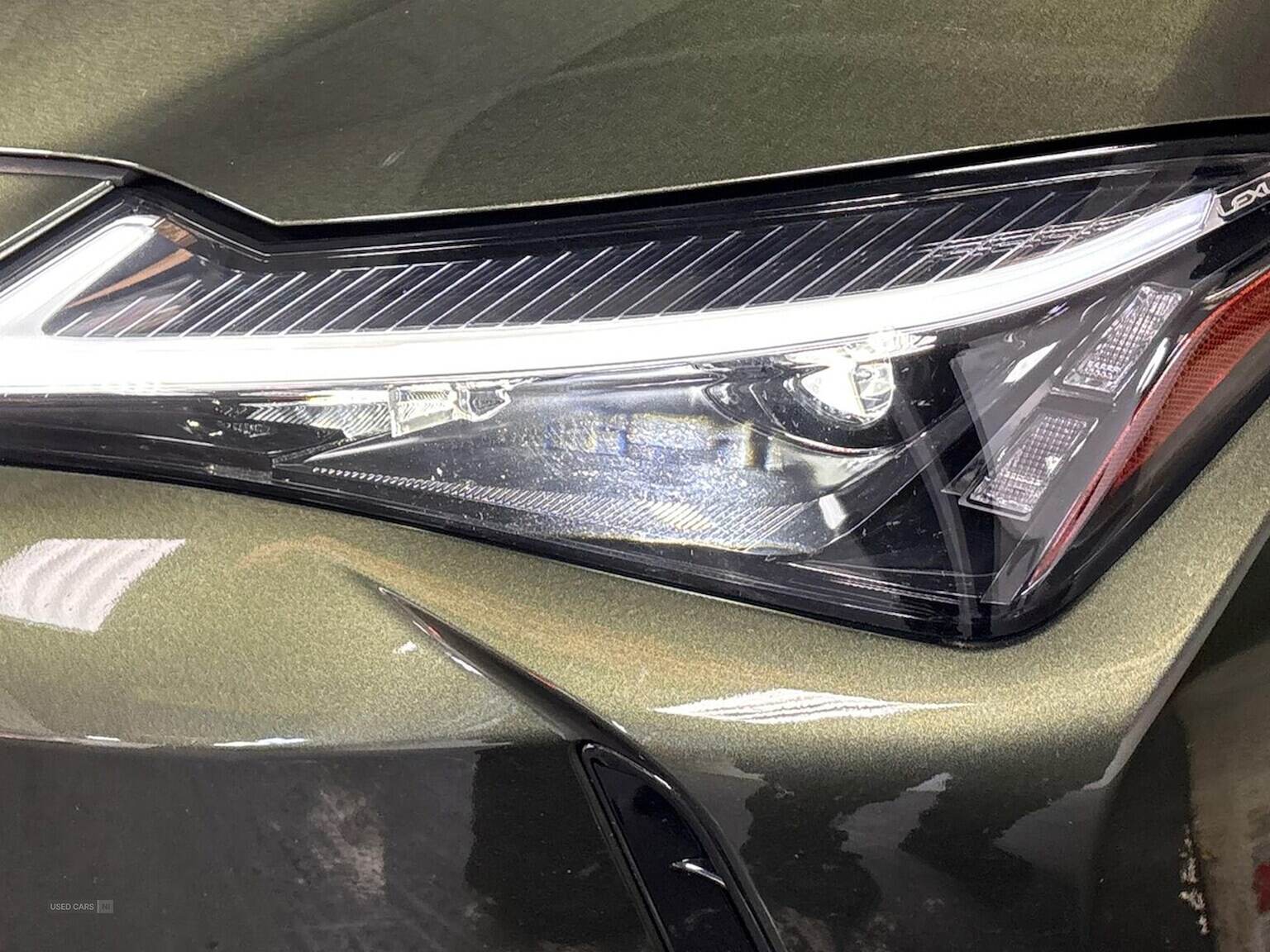 Oct 2023 Lexus UX 250H 2.0 5Dr Cvt [Premium Plus]
