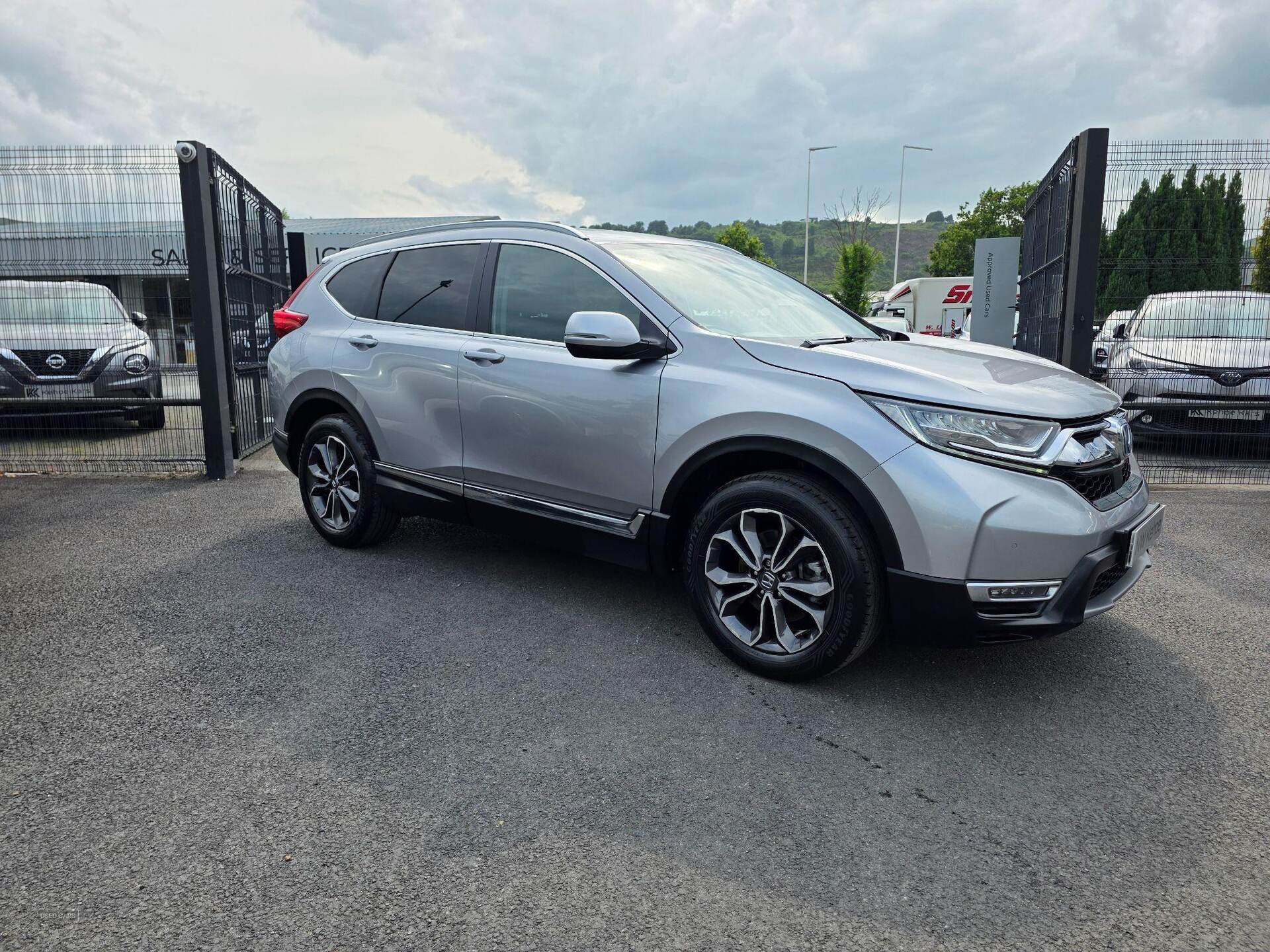 Apr 2022 Honda CR-V 2.0 i-MMD Hybrid EX 5dr eCVT