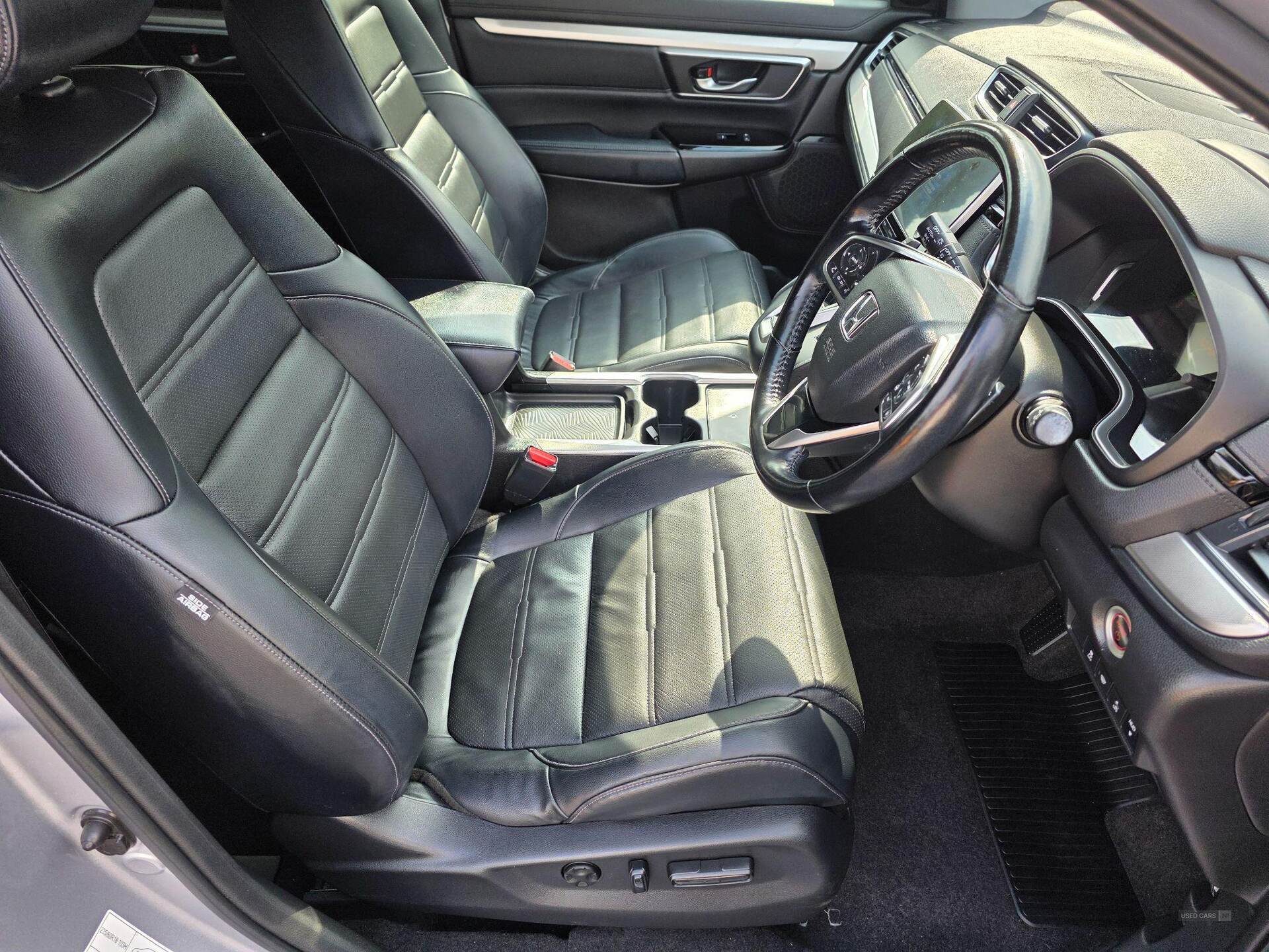 Apr 2022 Honda CR-V 2.0 i-MMD Hybrid EX 5dr eCVT
