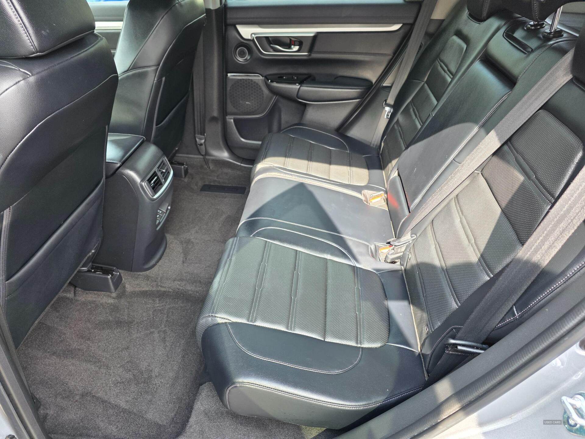 Apr 2022 Honda CR-V 2.0 i-MMD Hybrid EX 5dr eCVT
