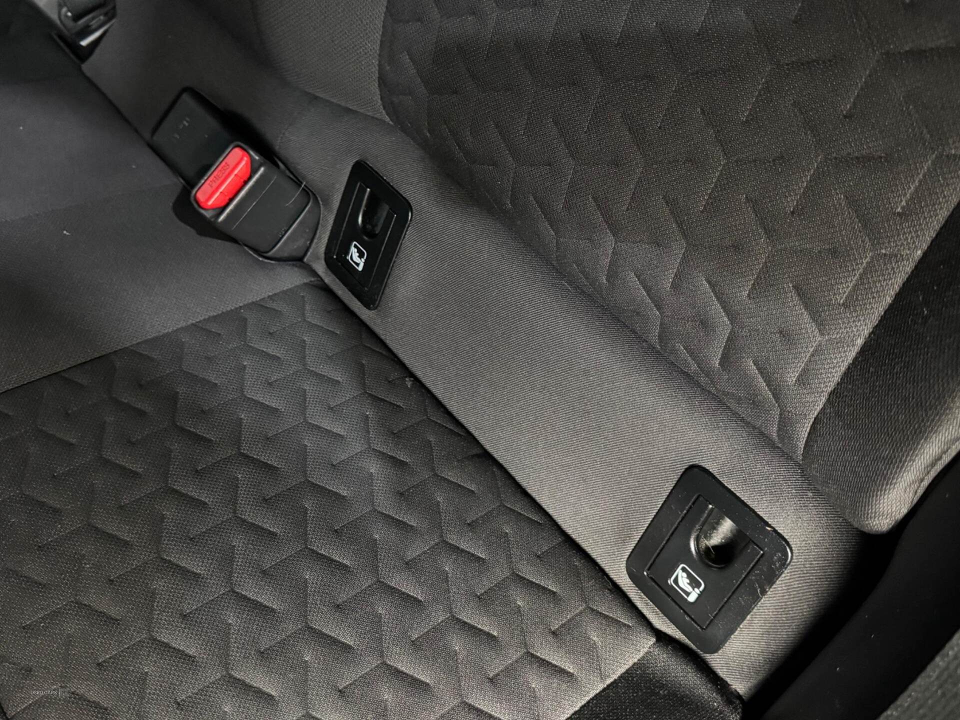 Nov 2021 Toyota Corolla 1.8 VVT-i Hybrid Icon 5dr CVT