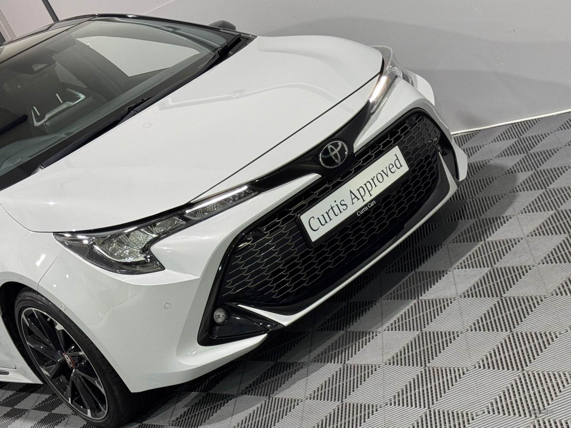 Jun 2020 Toyota Corolla 1.8 VVT-i Hybrid GR Sport 5dr CVT