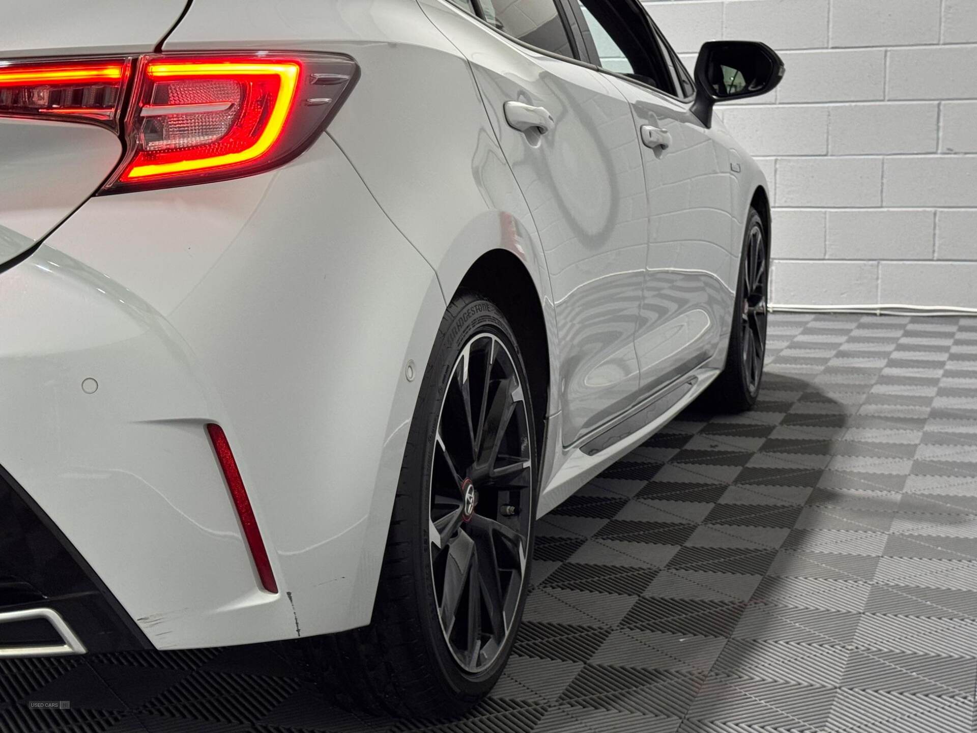 Jun 2020 Toyota Corolla 1.8 VVT-i Hybrid GR Sport 5dr CVT