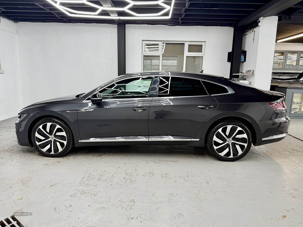 Sep 2018 Volkswagen Arteon 2.0 TDI R-Line 5dr