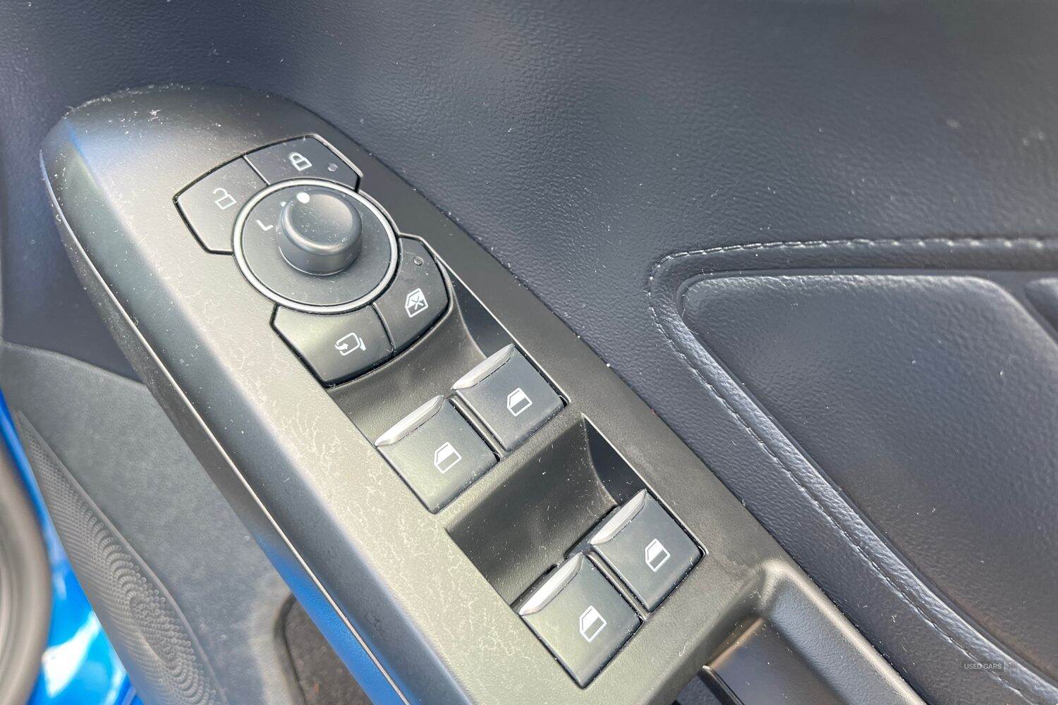 Dec 2023 Ford Focus 1.0 EcoBoost Hybrid mHEV ST-Line 5dr