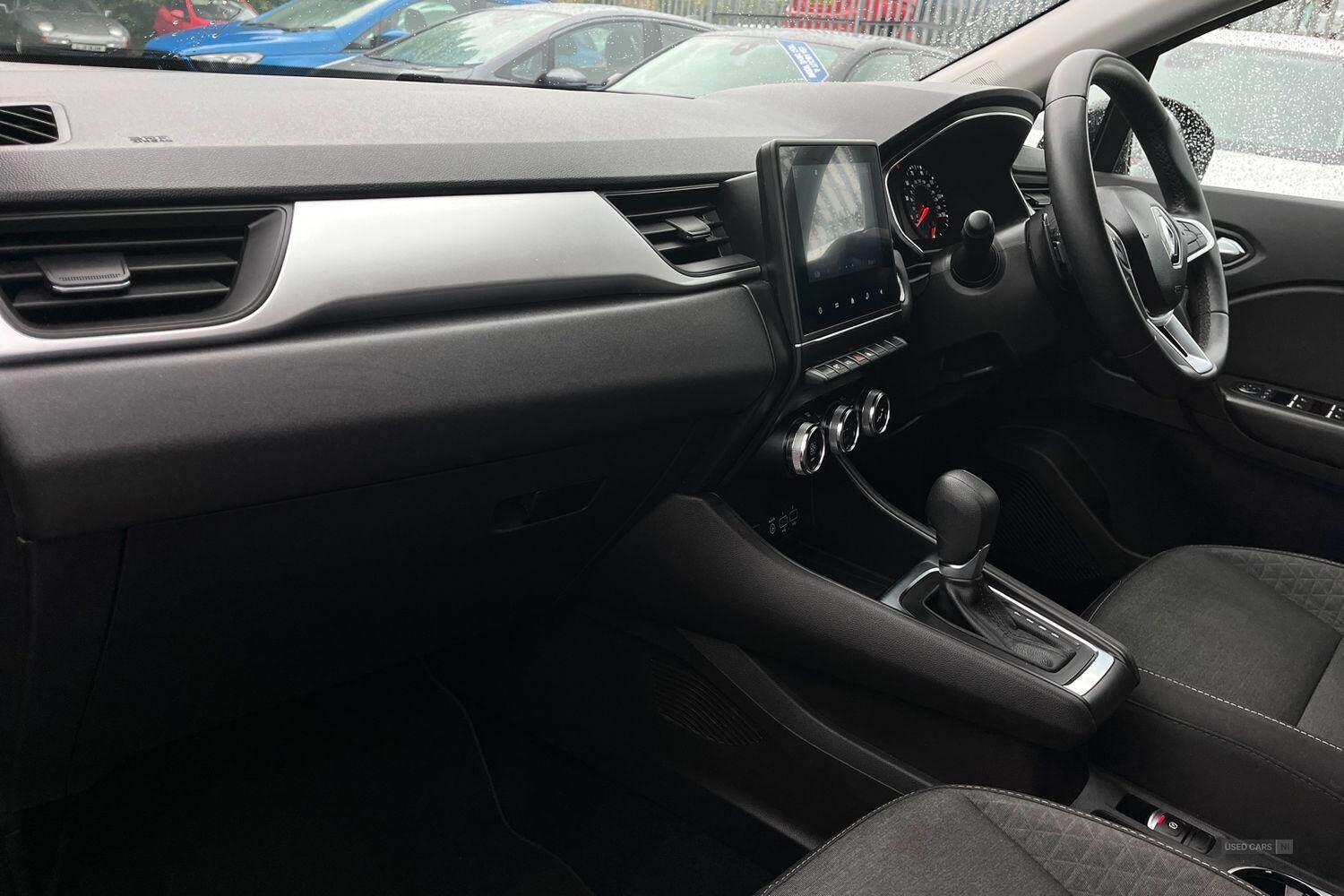 Feb 2022 Renault Captur 1.3 TCE 140 Iconic 5dr EDC