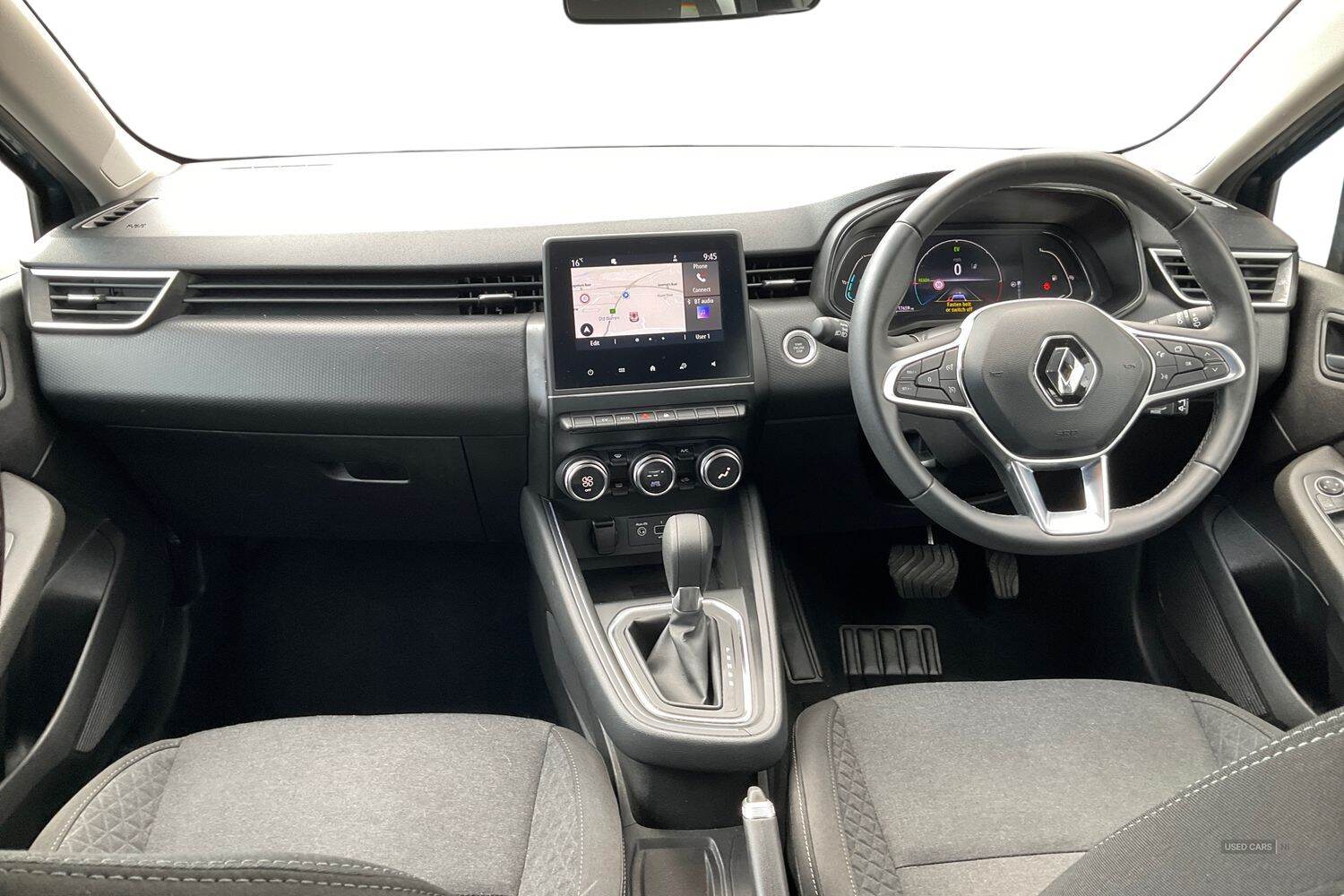 Sep 2022 Renault Clio 1.6 E-TECH full hybrid 145 Evolution 5dr Auto