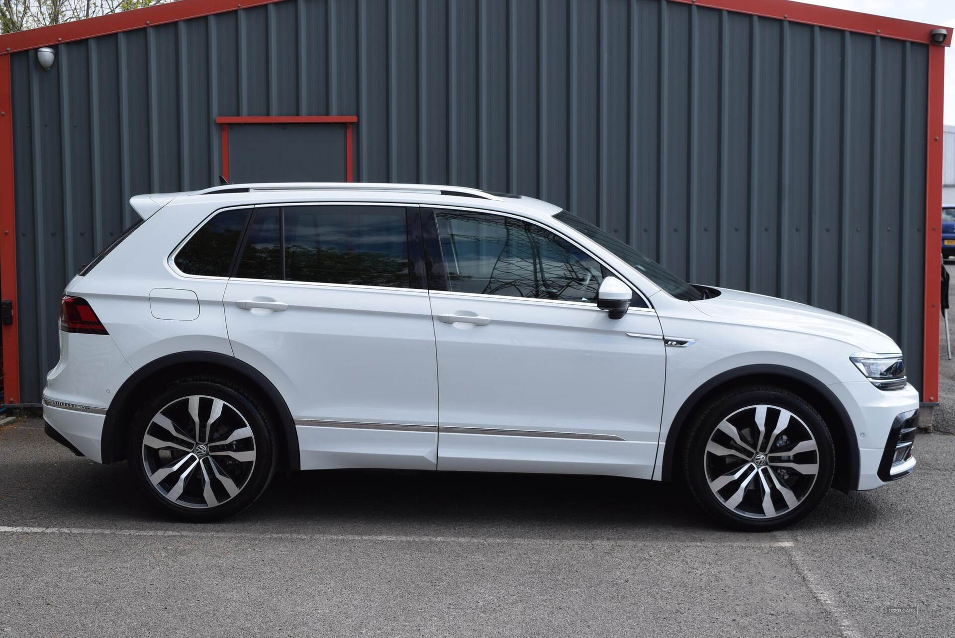 2020 Volkswagen Tiguan 2.0 TSi 230 4Motion SEL 5dr DSG