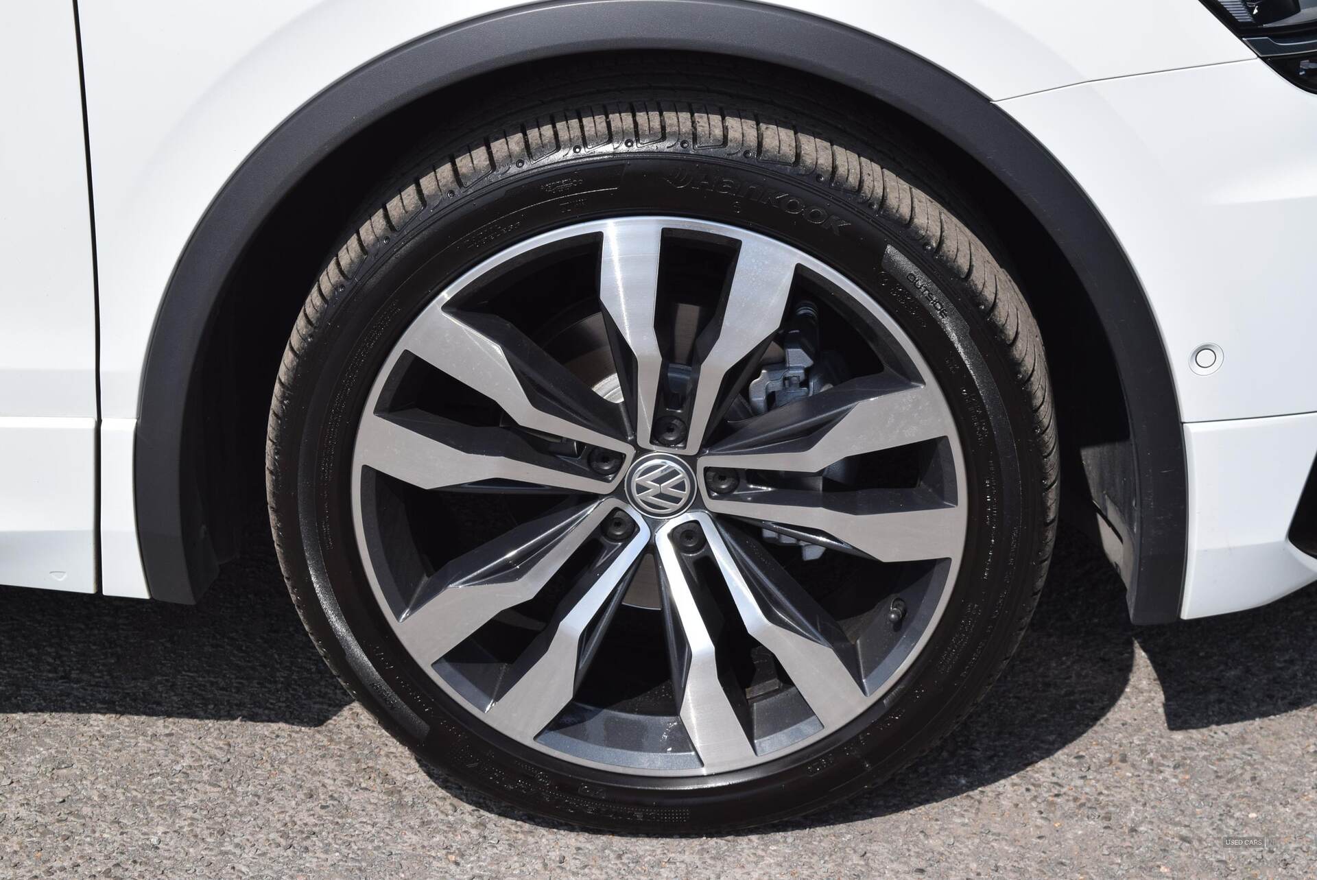 2020 Volkswagen Tiguan 2.0 TSi 230 4Motion SEL 5dr DSG