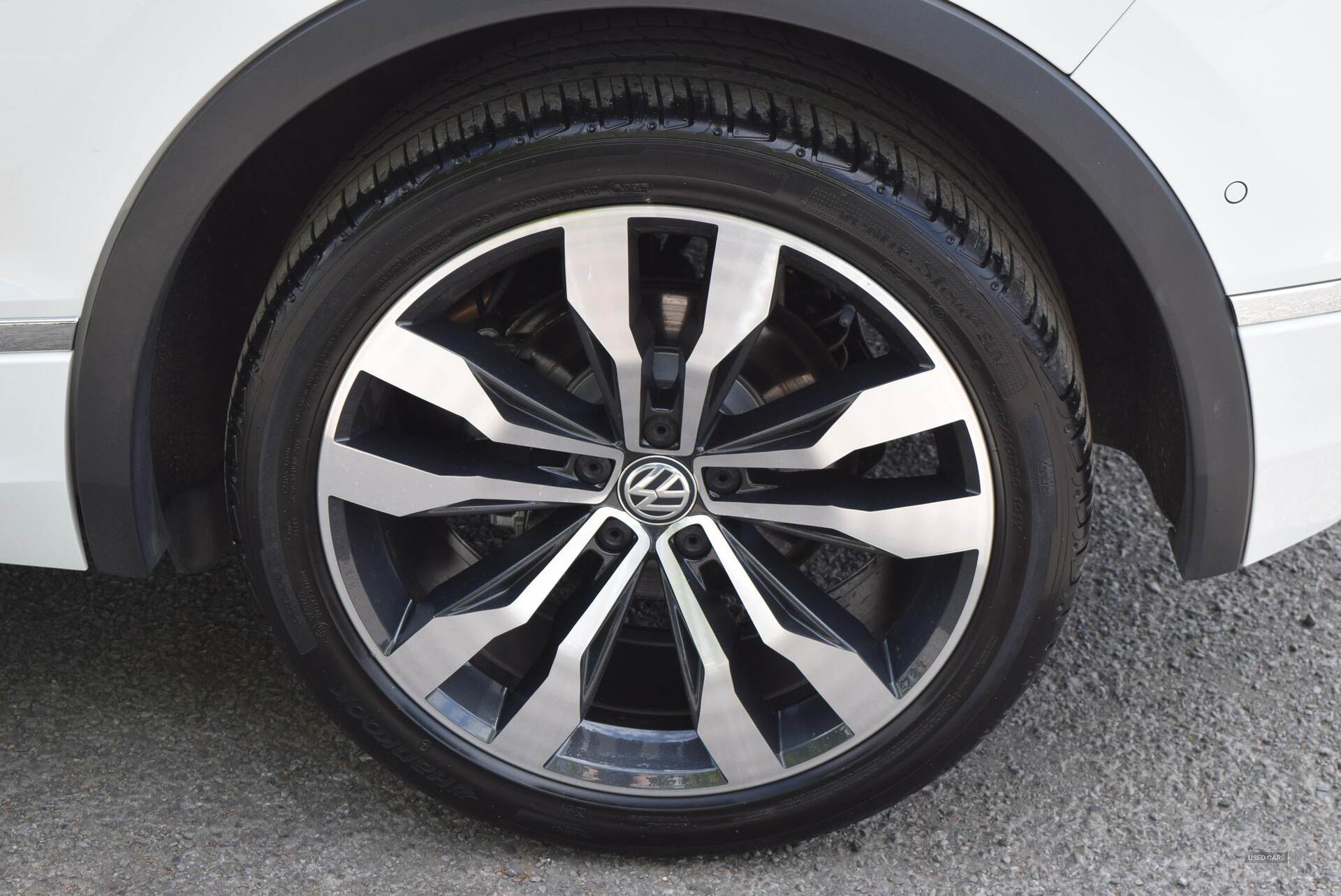 2020 Volkswagen Tiguan 2.0 TSi 230 4Motion SEL 5dr DSG