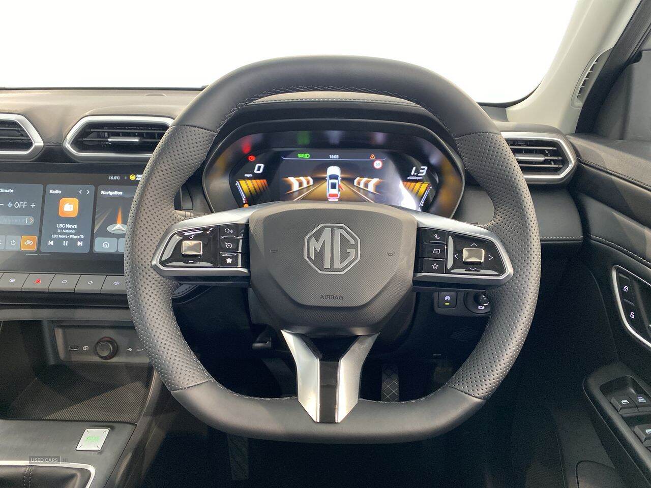 Mar 2025 MG ZS 1.5 SE 5dr