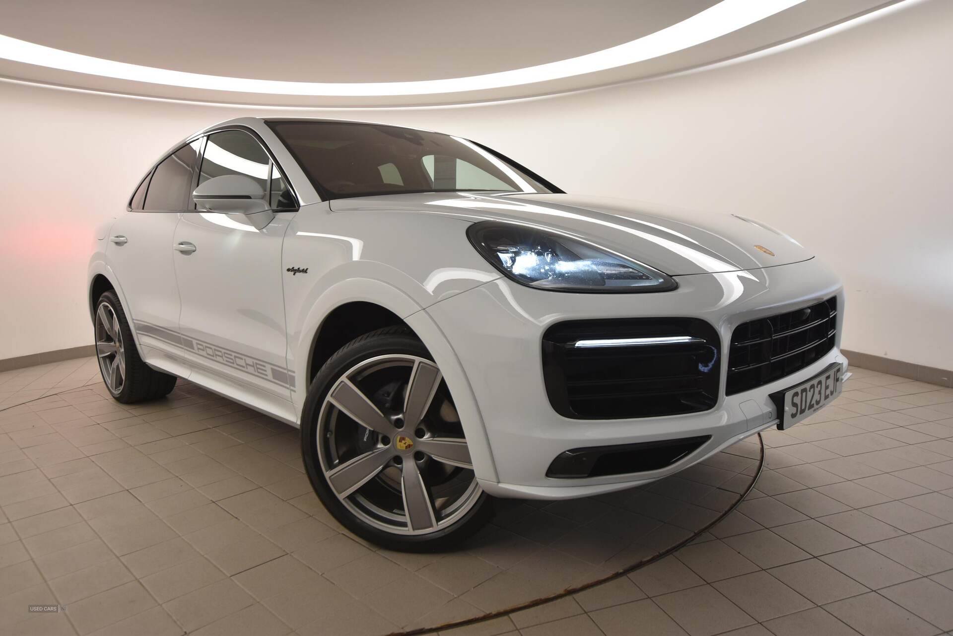 2023 Porsche Cayenne E-Hybrid Platinum Edition 5dr Tiptronic S