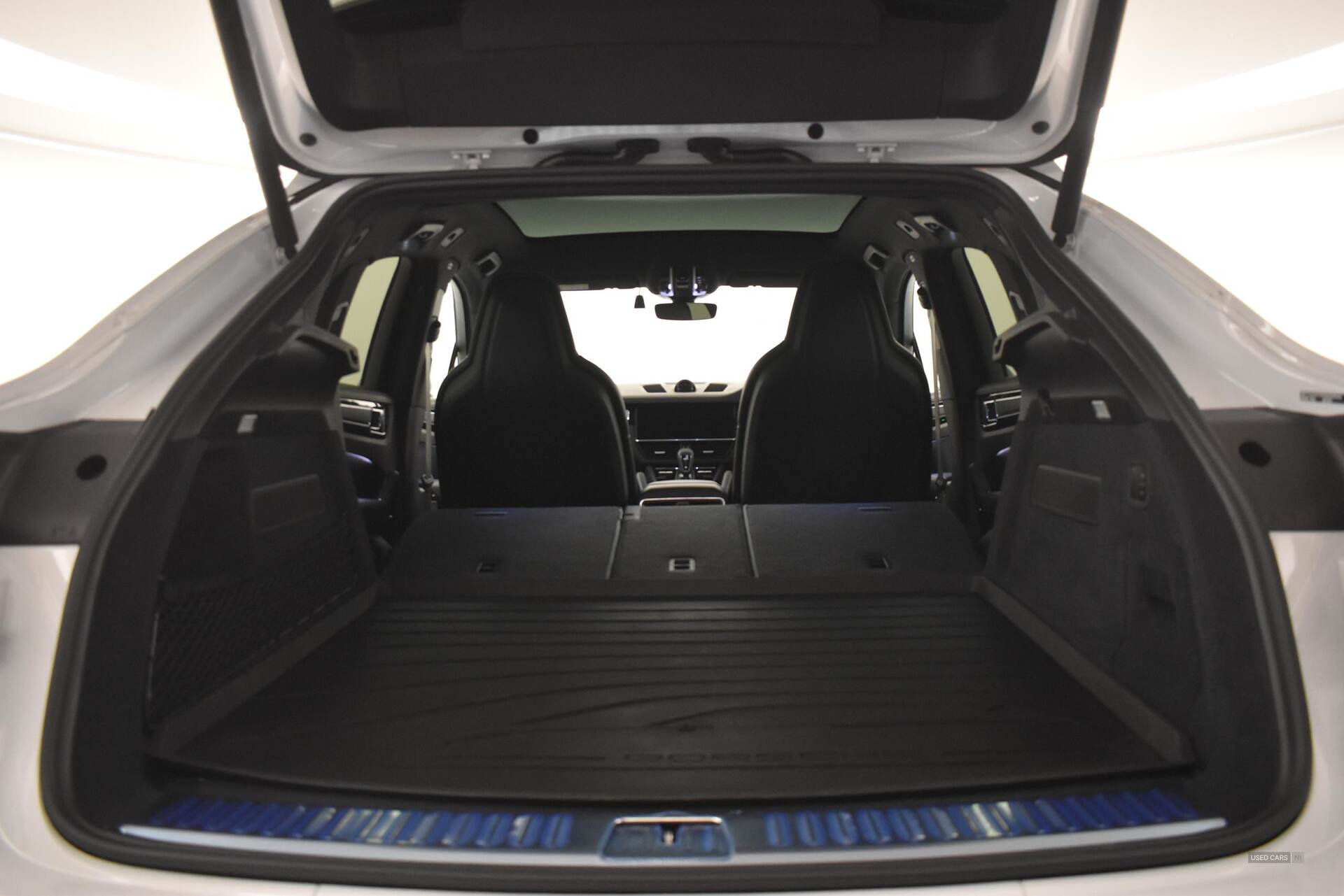 2023 Porsche Cayenne E-Hybrid Platinum Edition 5dr Tiptronic S