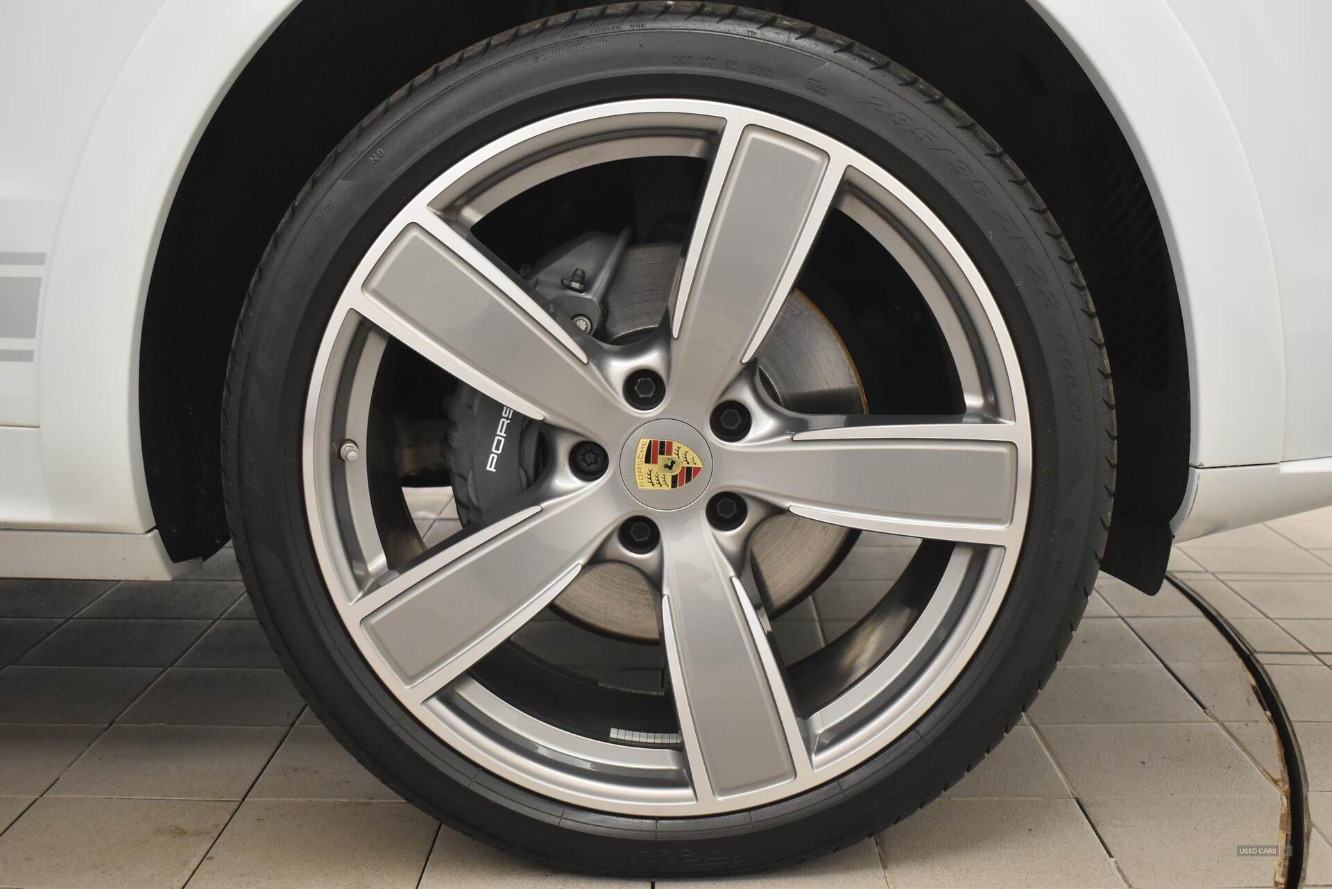 2023 Porsche Cayenne E-Hybrid Platinum Edition 5dr Tiptronic S