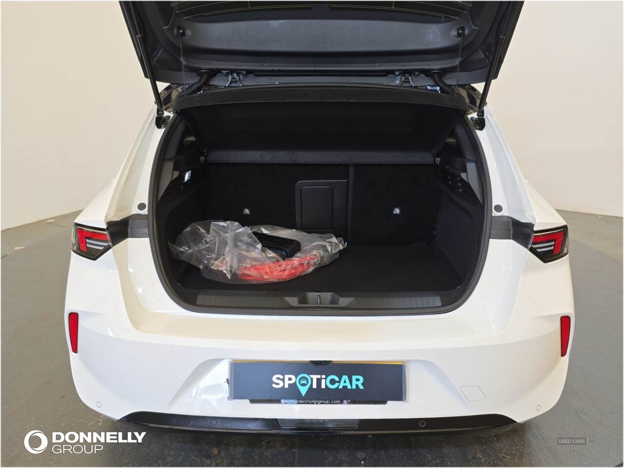 Mar 2023 Vauxhall Astra 1.6 Plug-in Hybrid GSe 5dr Auto